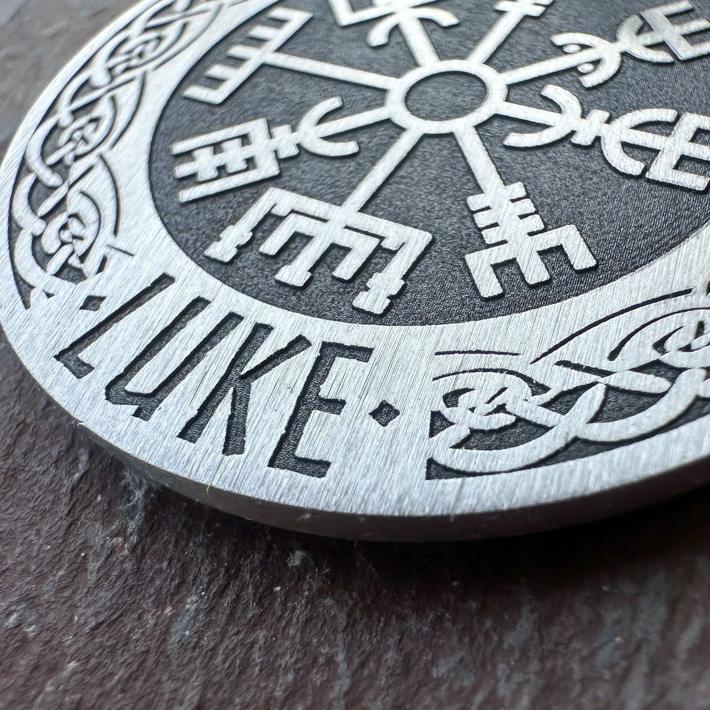 Dark Vegvisir Compass