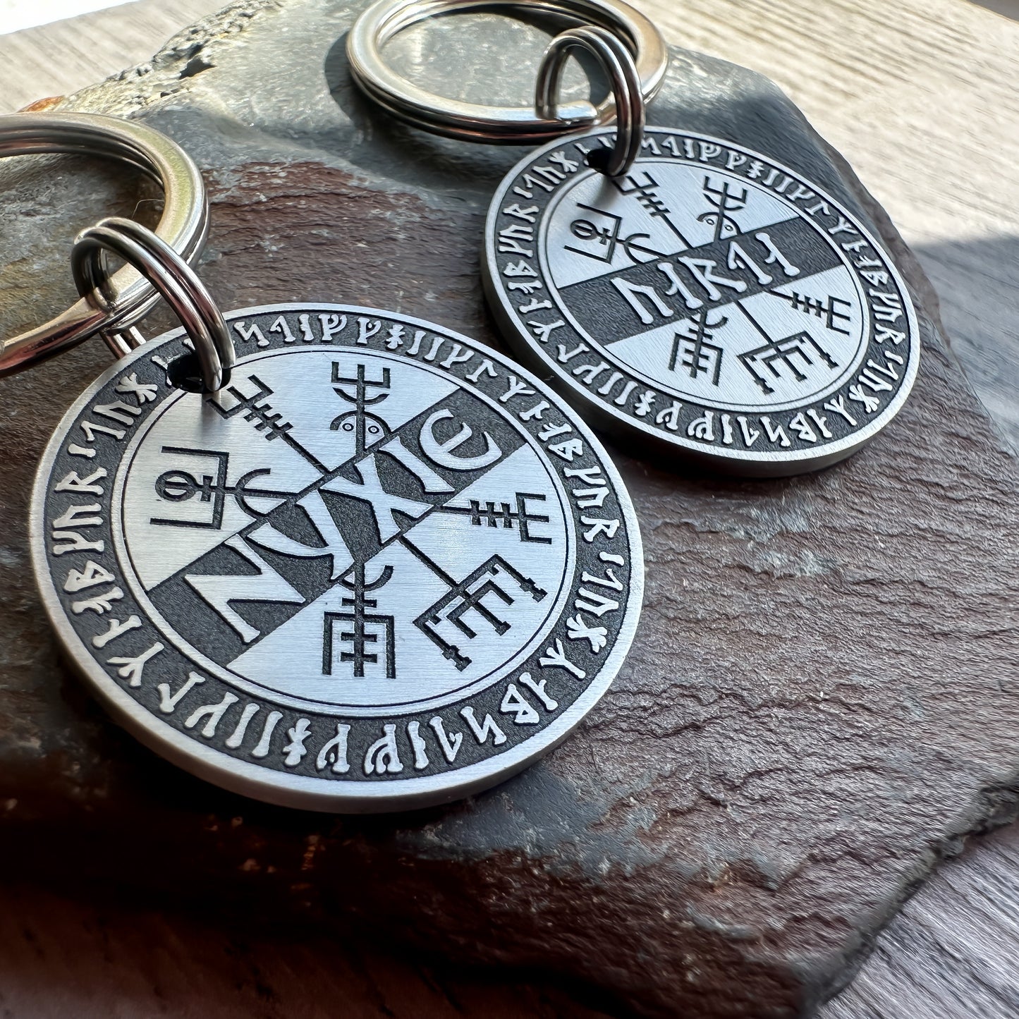 Vegvisir with Rune Border
