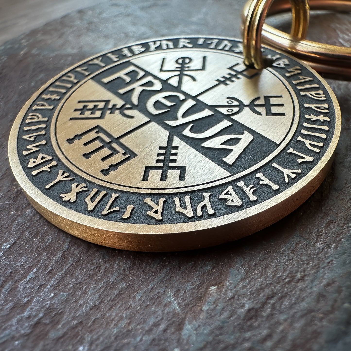 Vegvisir with Rune Border