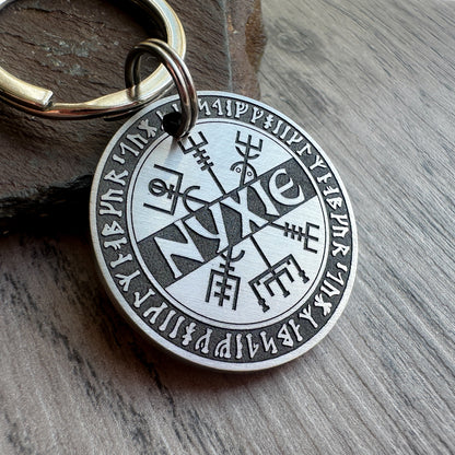 Vegvisir with Rune Border