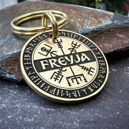 Vegvisir with Rune Border